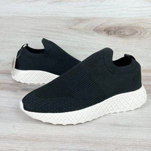 NWT Blondo Sarah Slip on Sneakers Waterproof